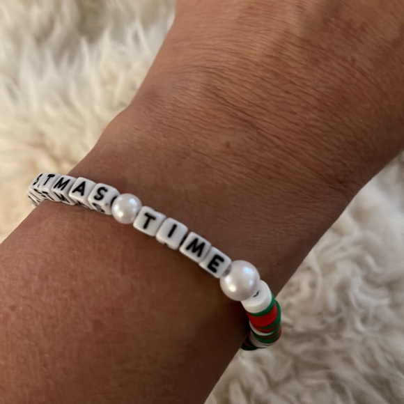 HANDMADE by my daughter (13) is saving $ to work w/people w/special needs 💕 - Picture 4 of 4